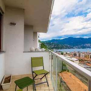 Bird's Eye View - By Myhomeincomo Apartment