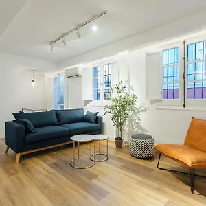Decorated And Renovated- 2bd 2bth- Center España